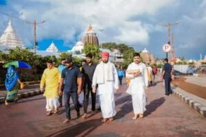 lokeshanandjimaharaj30