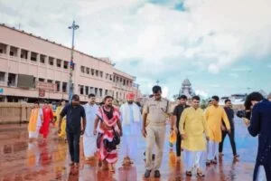 lokeshanandjimaharaj32