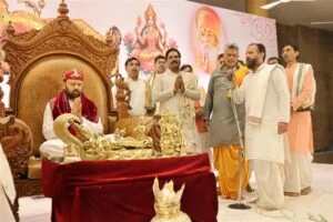 lokeshanandjimaharaj43